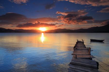 Ò²ÃÅÑǶ¡»ú³¡·¢Éú3´Î¾çÁÒ±¬Õ¨ Ôì³ÉÖÁÉÙ3ÈËËÀÍö